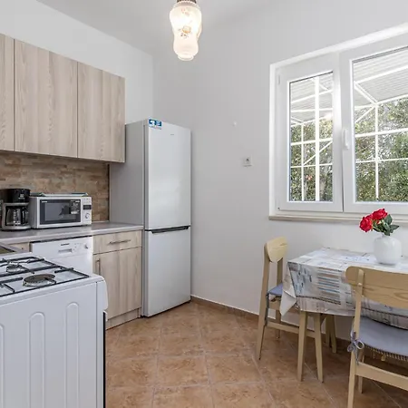 Apartamento In *